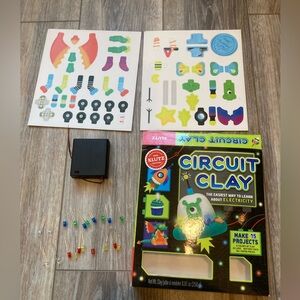 Circuit Clay Electronics Kit for Kids - Multicolor